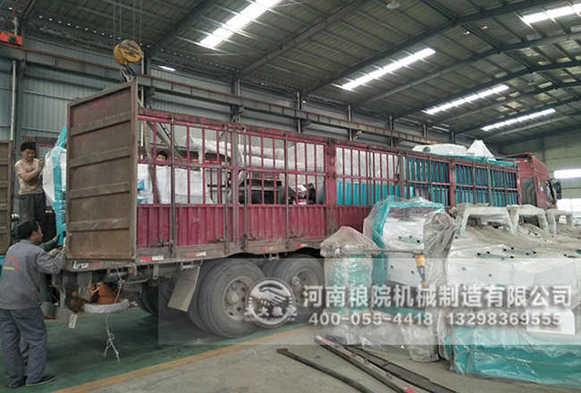 湖北時產(chǎn)2噸的沙棘子種子加工生產(chǎn)設備發(fā)貨中 湖北時產(chǎn)2噸的沙棘子種子加工生產(chǎn)設備發(fā)貨中